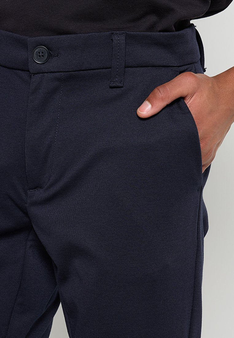 ONSTHOR SLIM FIT Media 6