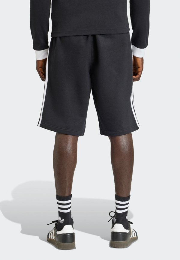 adidas Originals Shorts - black