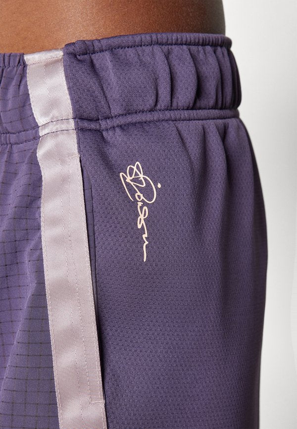 Nike Performance SABRINA SIGNATURE SHORT