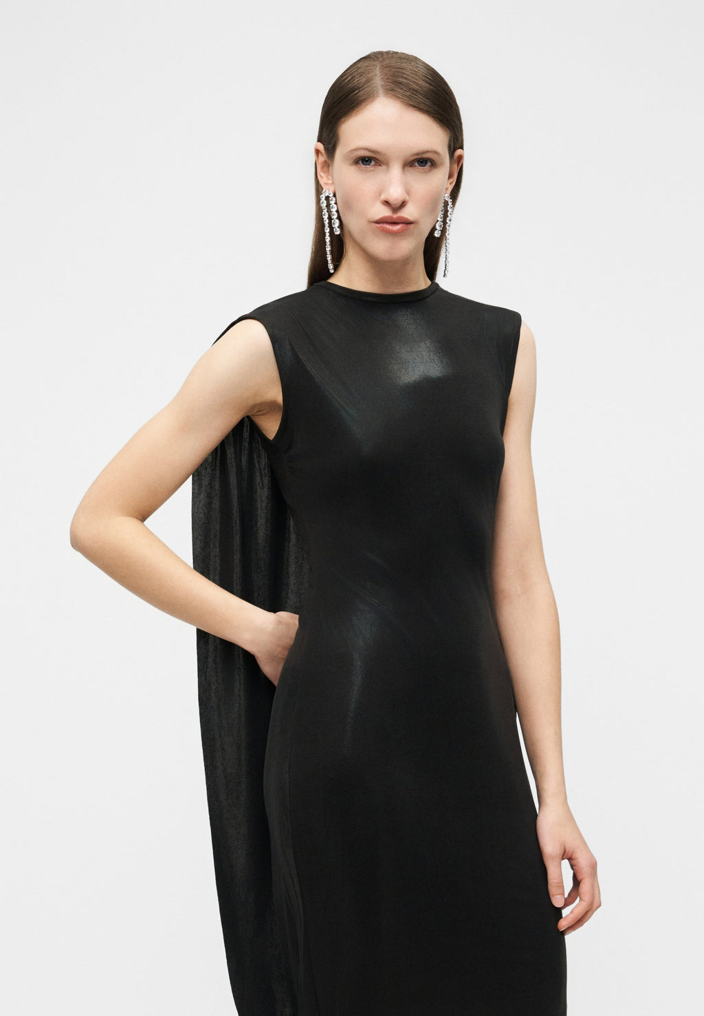 Norma Kamali SLEEVELESS MOCK NECK COCOON
