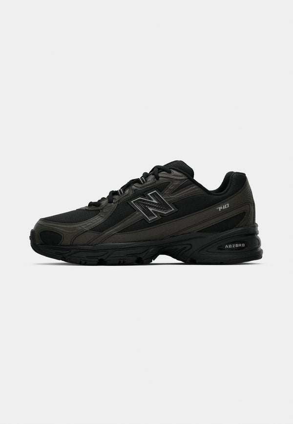 New Balance U740 UNISEX - Trainers - black