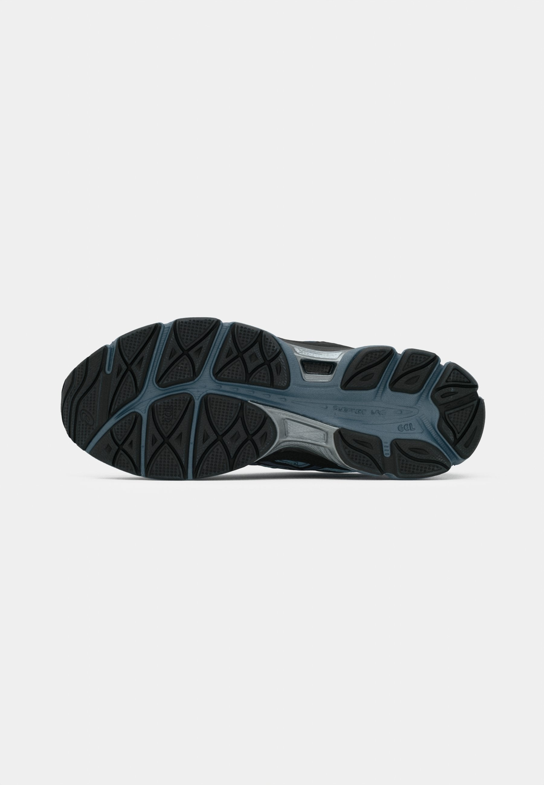 GEL NYC UNISEX Media 6