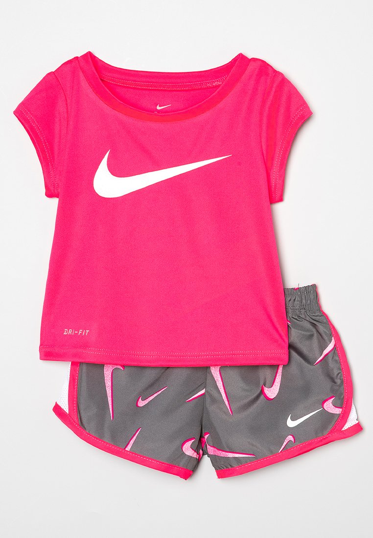 Nike Sportswear SET
