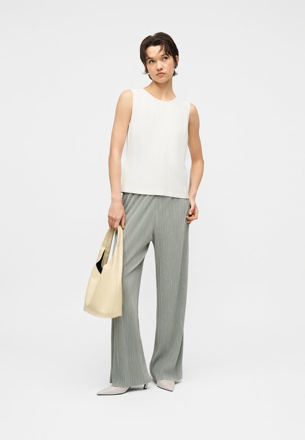 Calvin Klein HEAVY TEXTURED