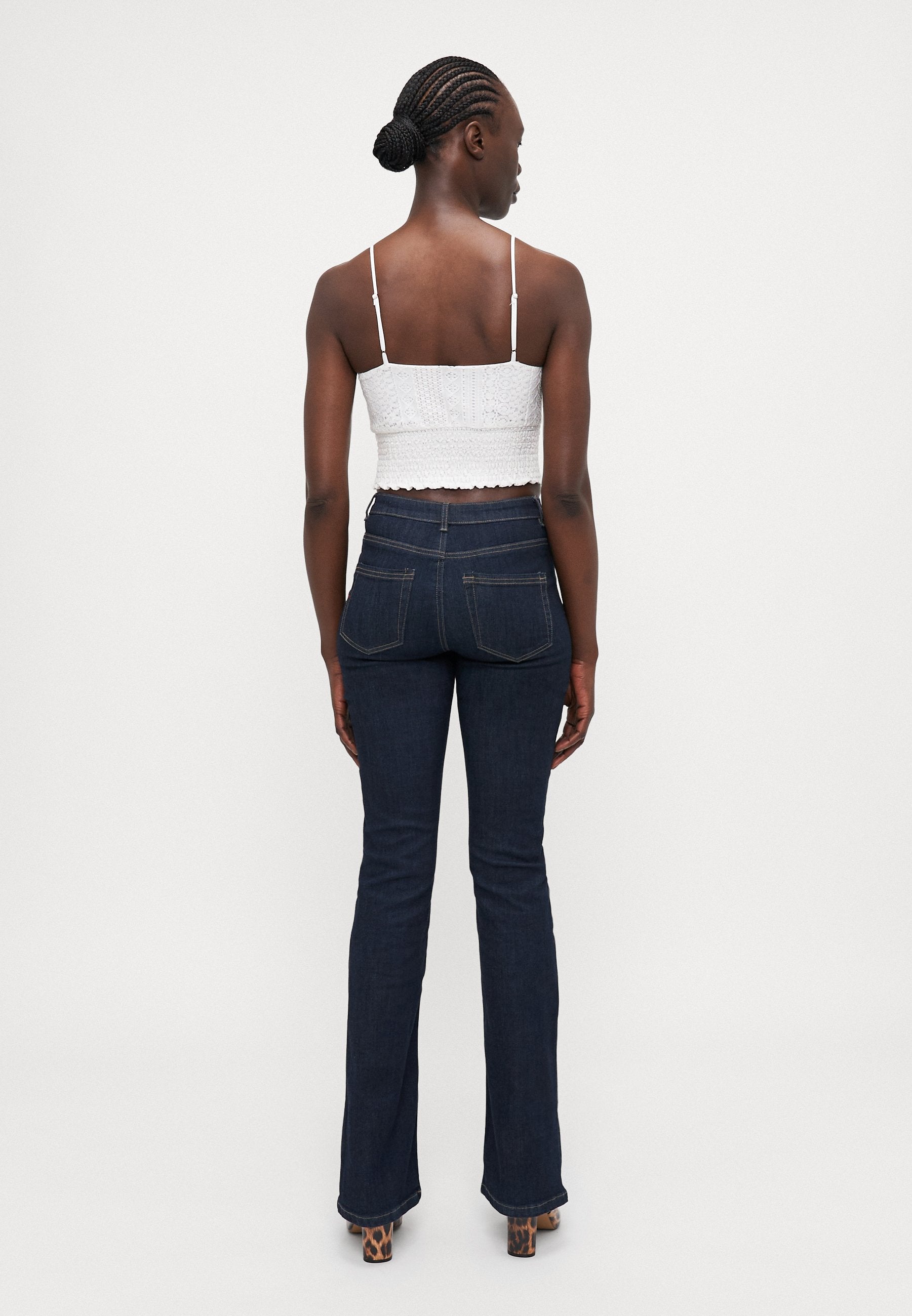 Vero Moda Tall VMHONEY CROPPED