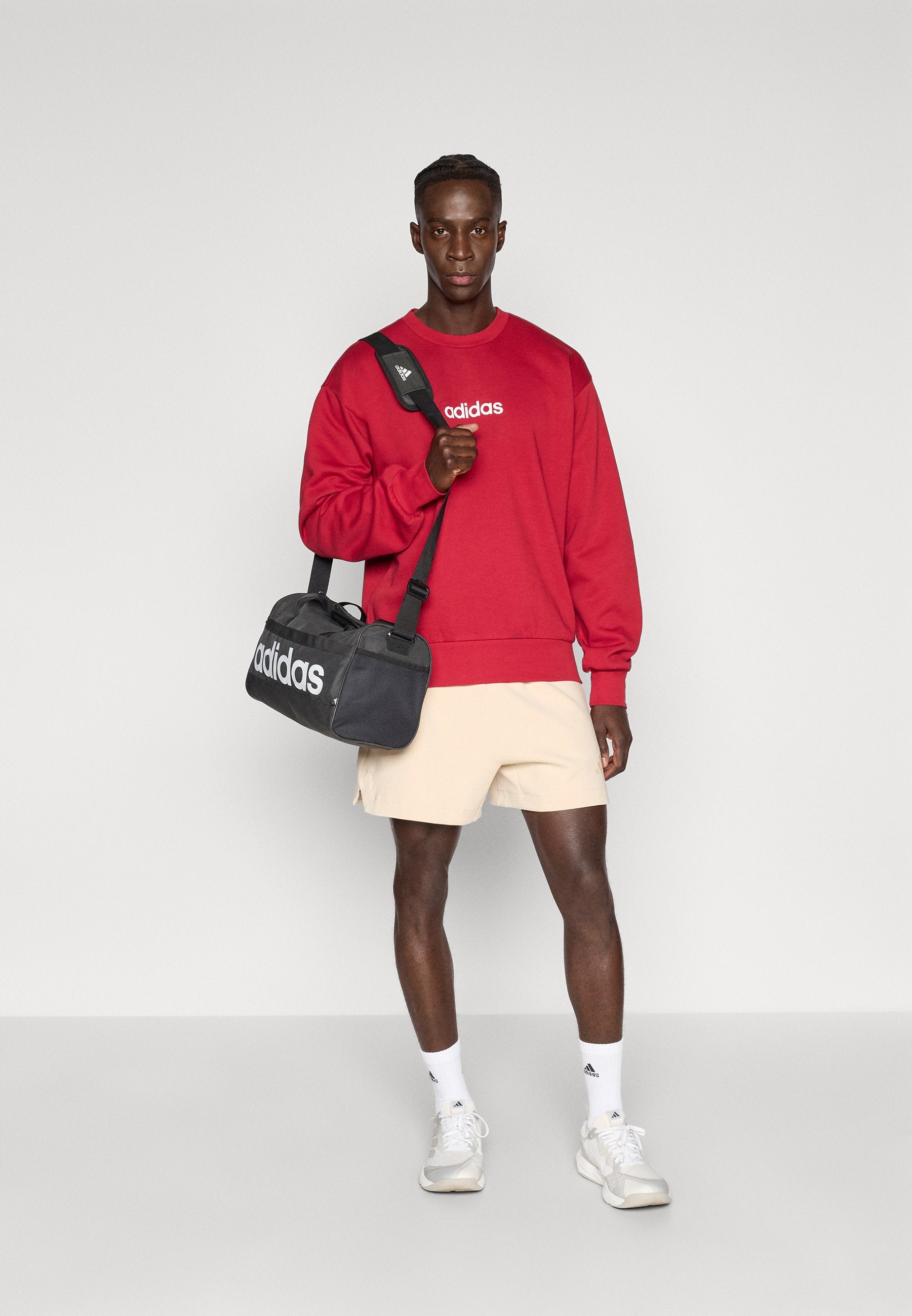 adidas Sportswear ESSENTIALS LINEAR FLEECE