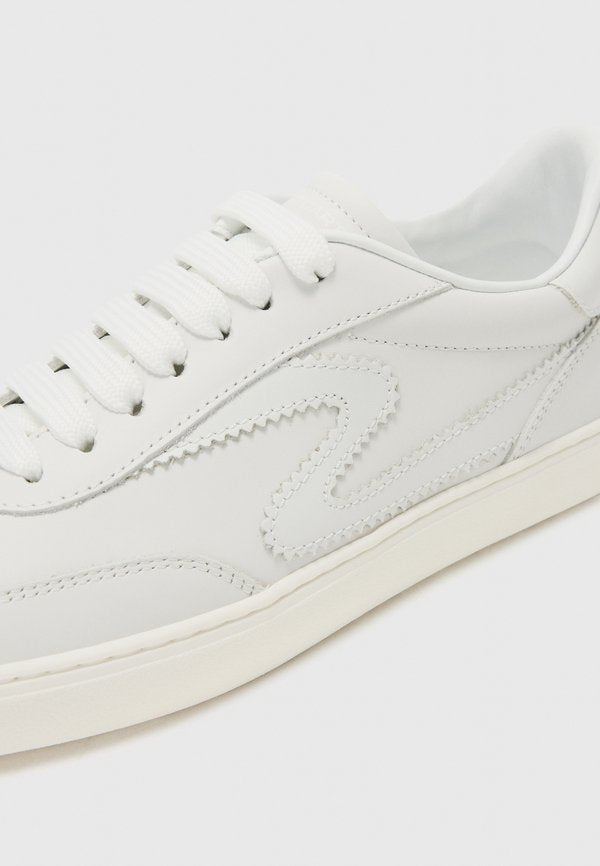 Stuart Weitzman RUNAROUND
