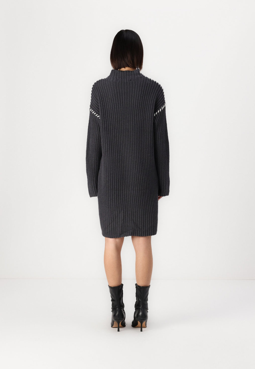 Vero Moda VMNEWCREAM FUNNELNECK DRESS