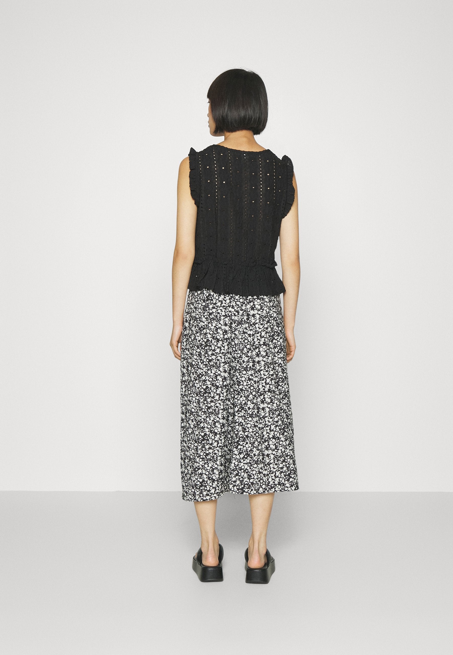 Object Petite OBJLEONORA MIDI SKIRT