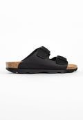 Schwarze Rutsch-Sandalen mit zwei verstellbaren Riemen, Korkfußbett und strukturiertem Gummisohle, entworfen für Komfort und einfache Handhabung.