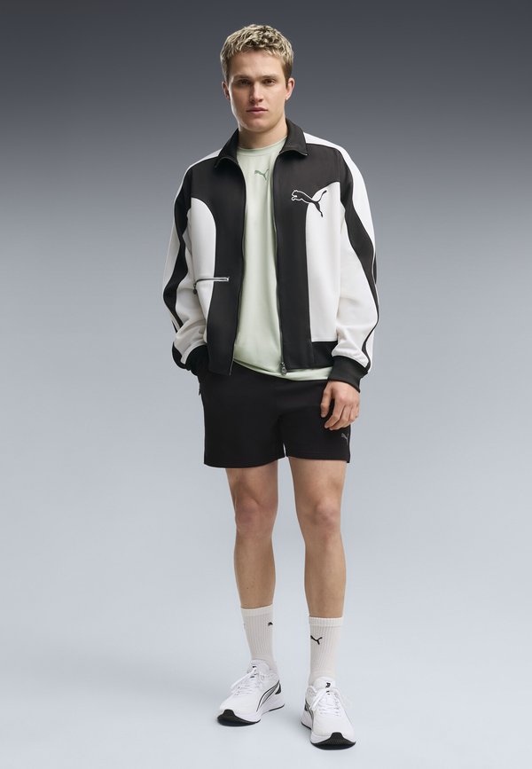 Puma CLOUDSPUN 5" SHORTS - Sports shorts - black