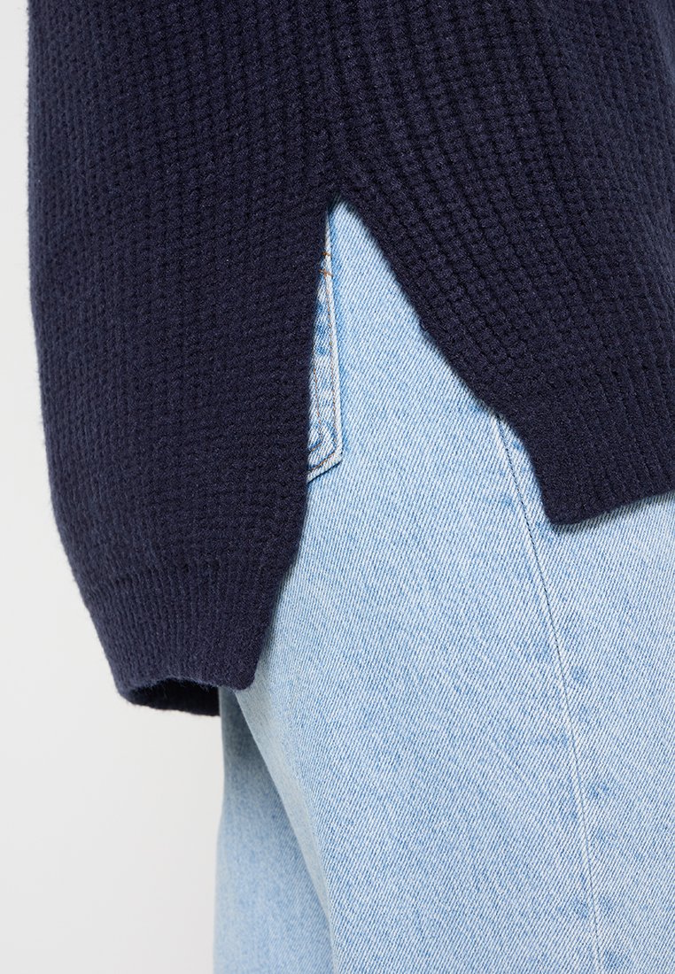 Apart OVERSIZED