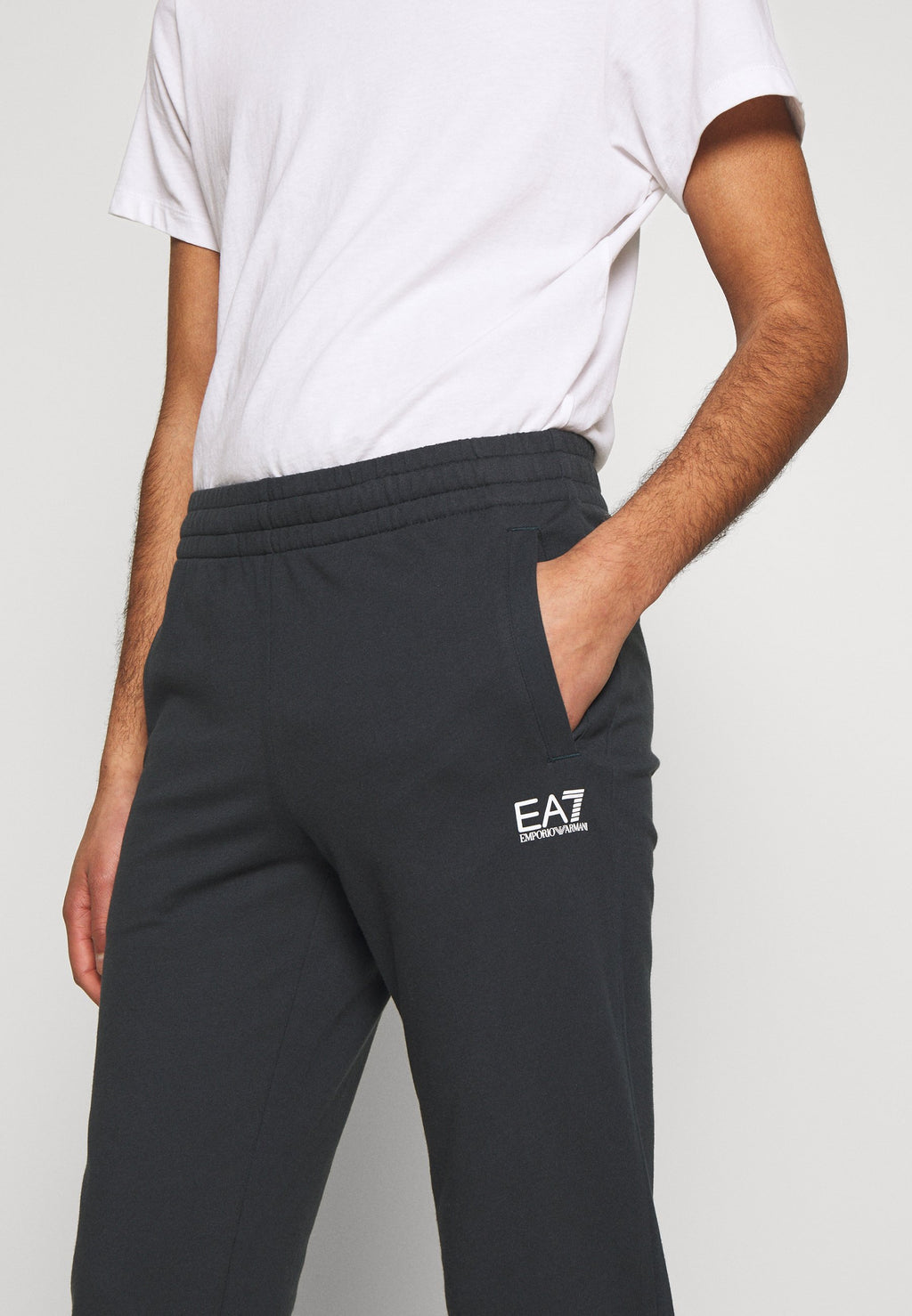 TROUSER Media 5