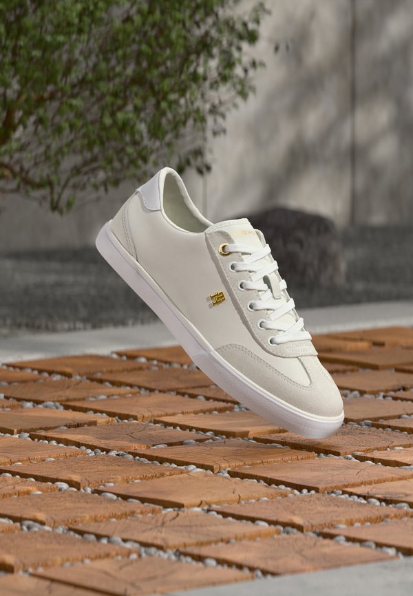 Tommy Hilfiger Trainers - ecru