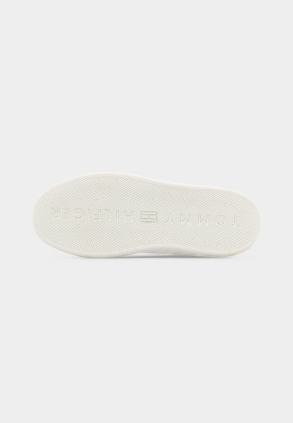 Tommy Hilfiger ICON LIGHT