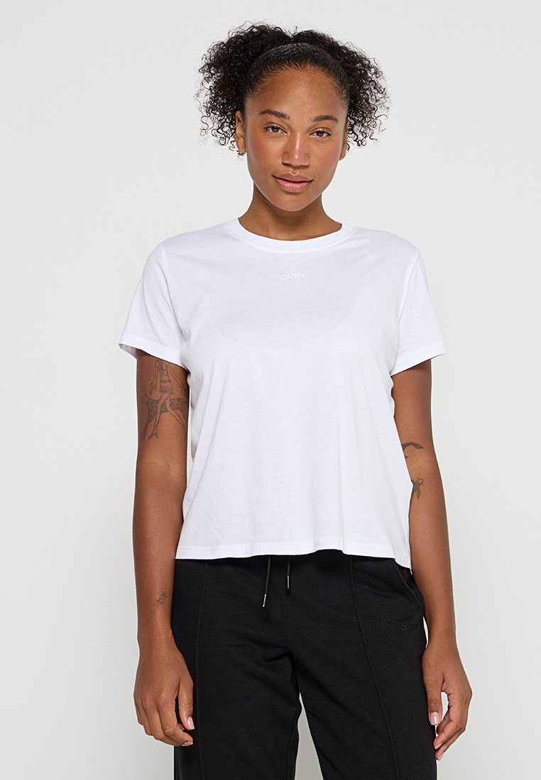 DKNY Sport