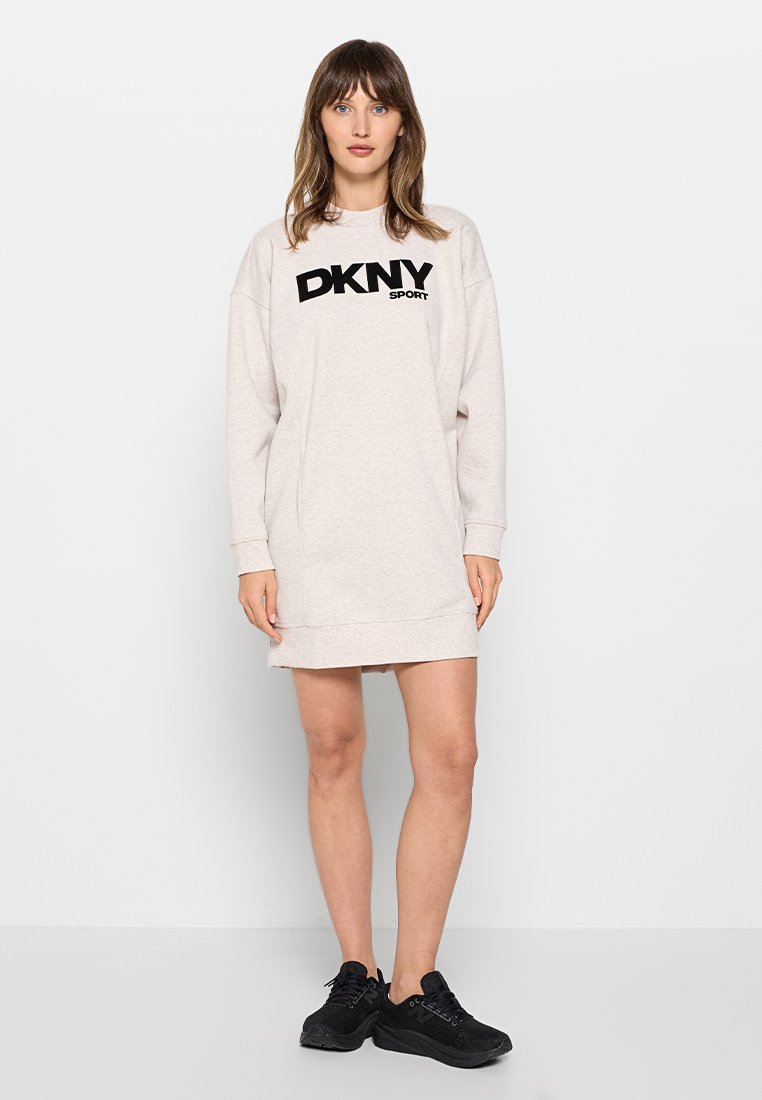 DKNY Sport