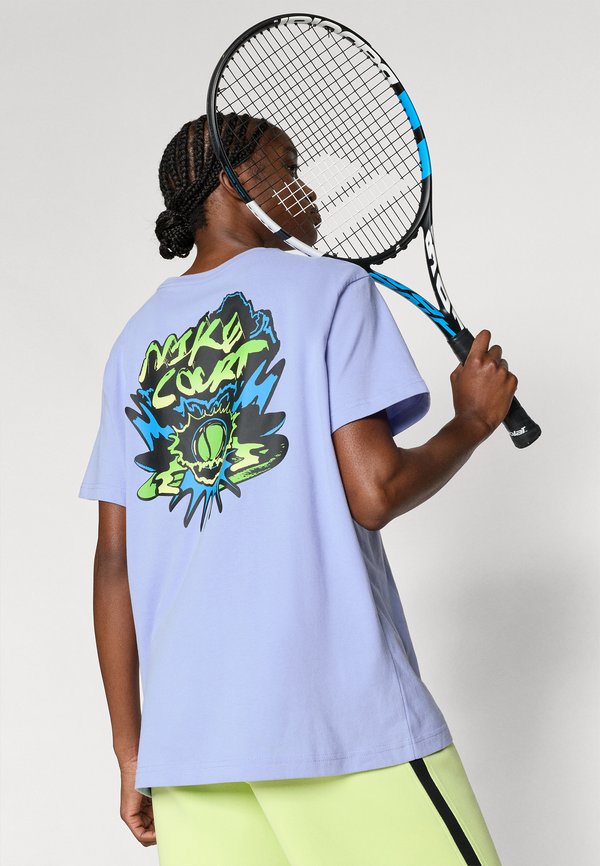 Nike Performance TEE SLAM BOYFRIEND