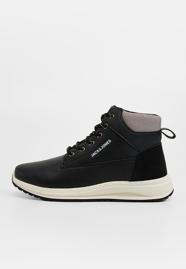 Jack & Jones