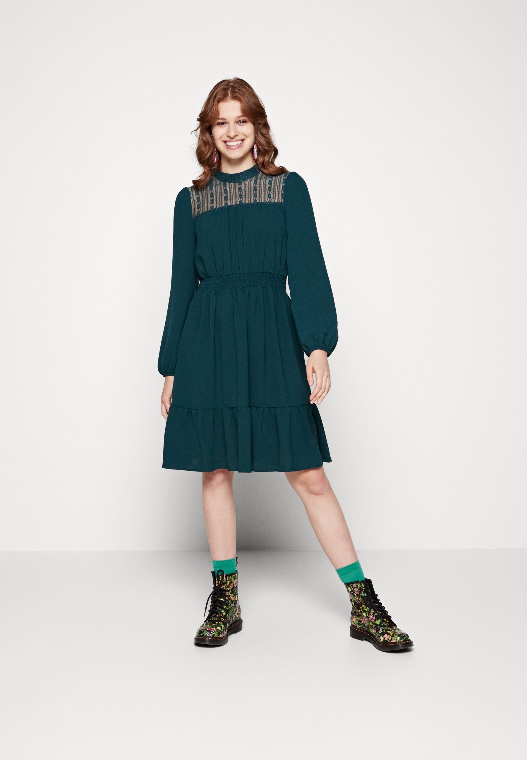 ONLY ONLMETTE NECKDRESS