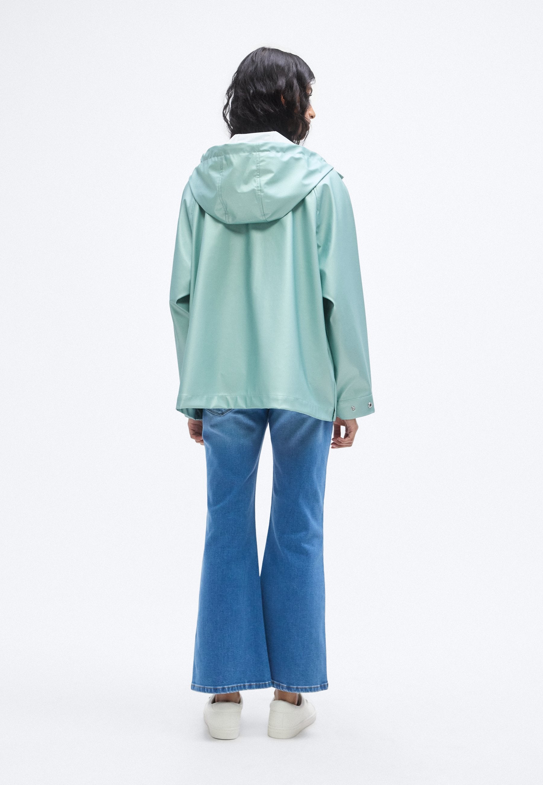 ONLEBEN SHINE SHORT RAINCOAT Media 4