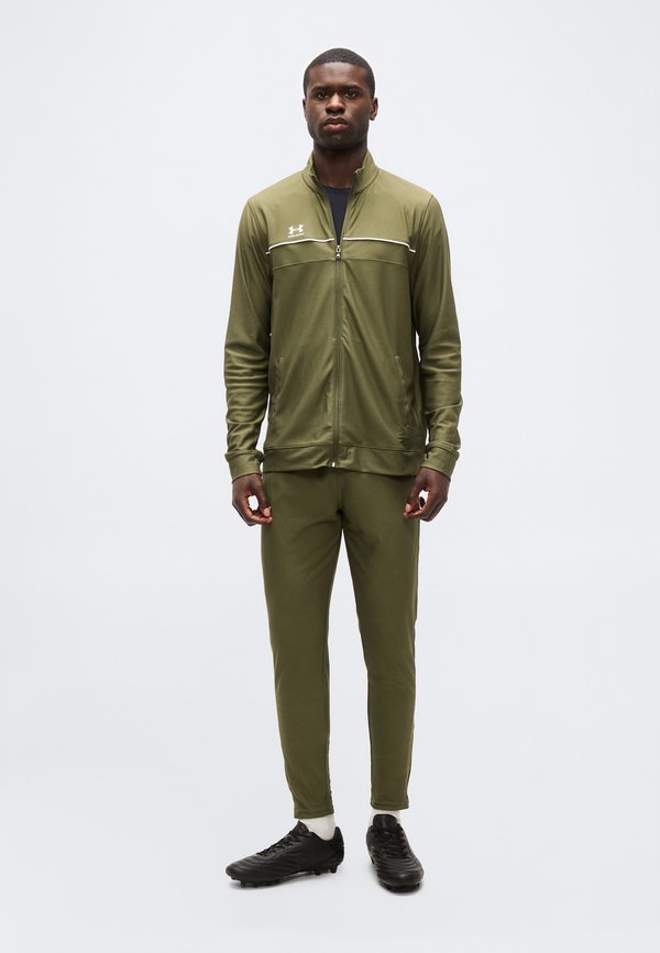 Under Armour CHALLENGER - Tracksuit - marine green/white