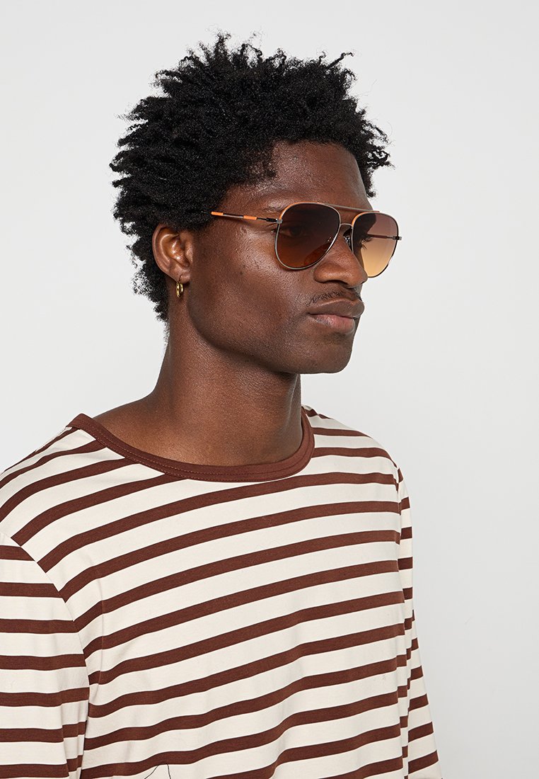 Calvin Klein Jeans Sonnenbrille Media 2