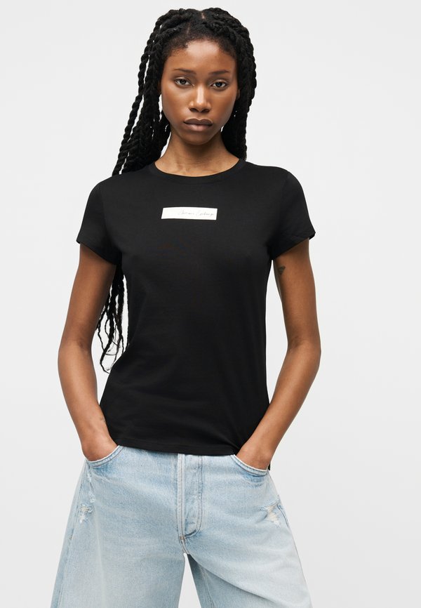 Armani Exchange