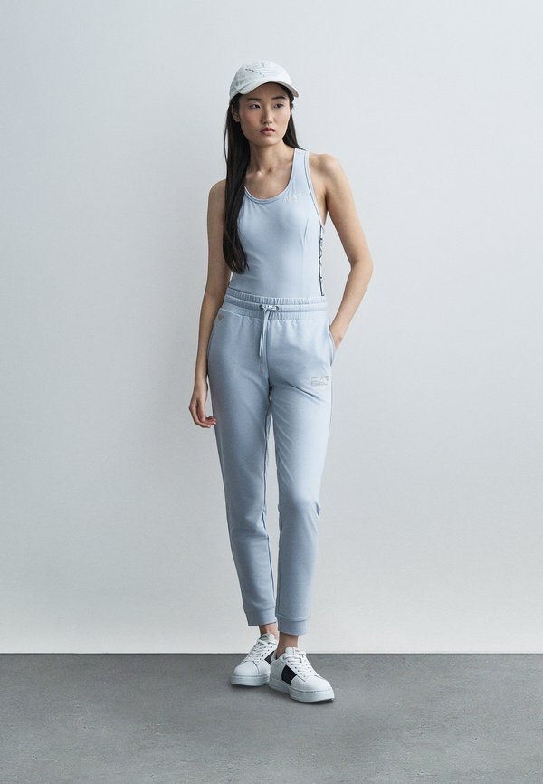 EA7 Emporio Armani