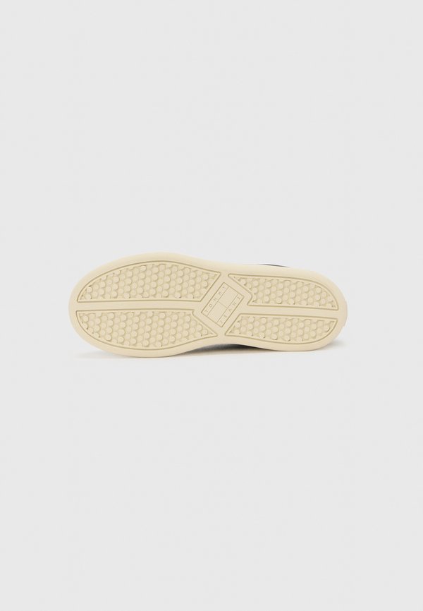 Tommy Jeans ARCHIVE COURT LEATHER TRAINERS