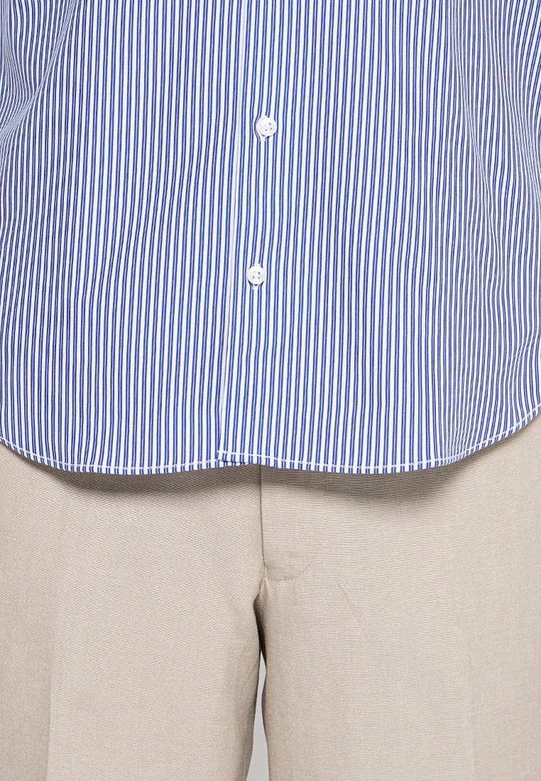 Michael Kors SLIM FIT
