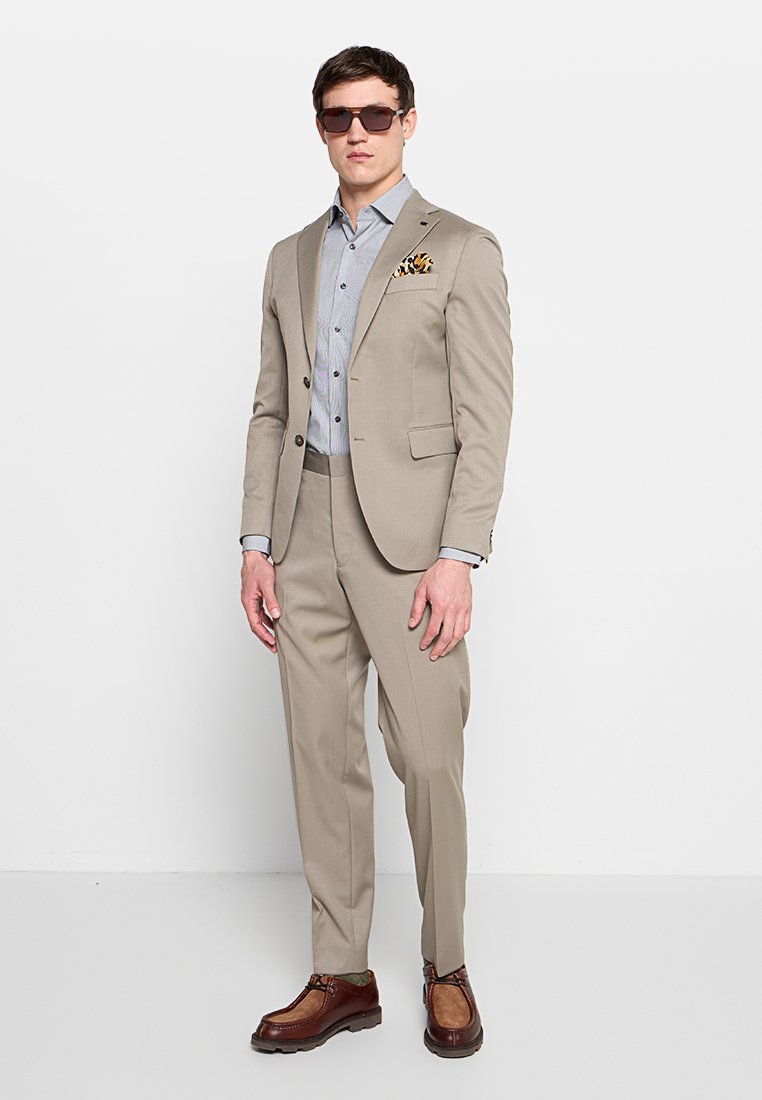 Michael Kors SLIM FIT