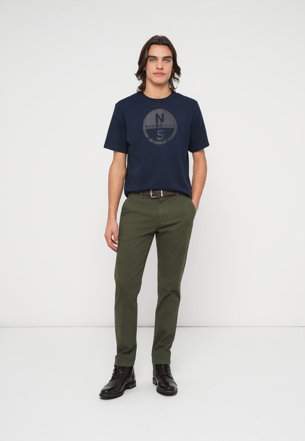 North Sails DEFENDER