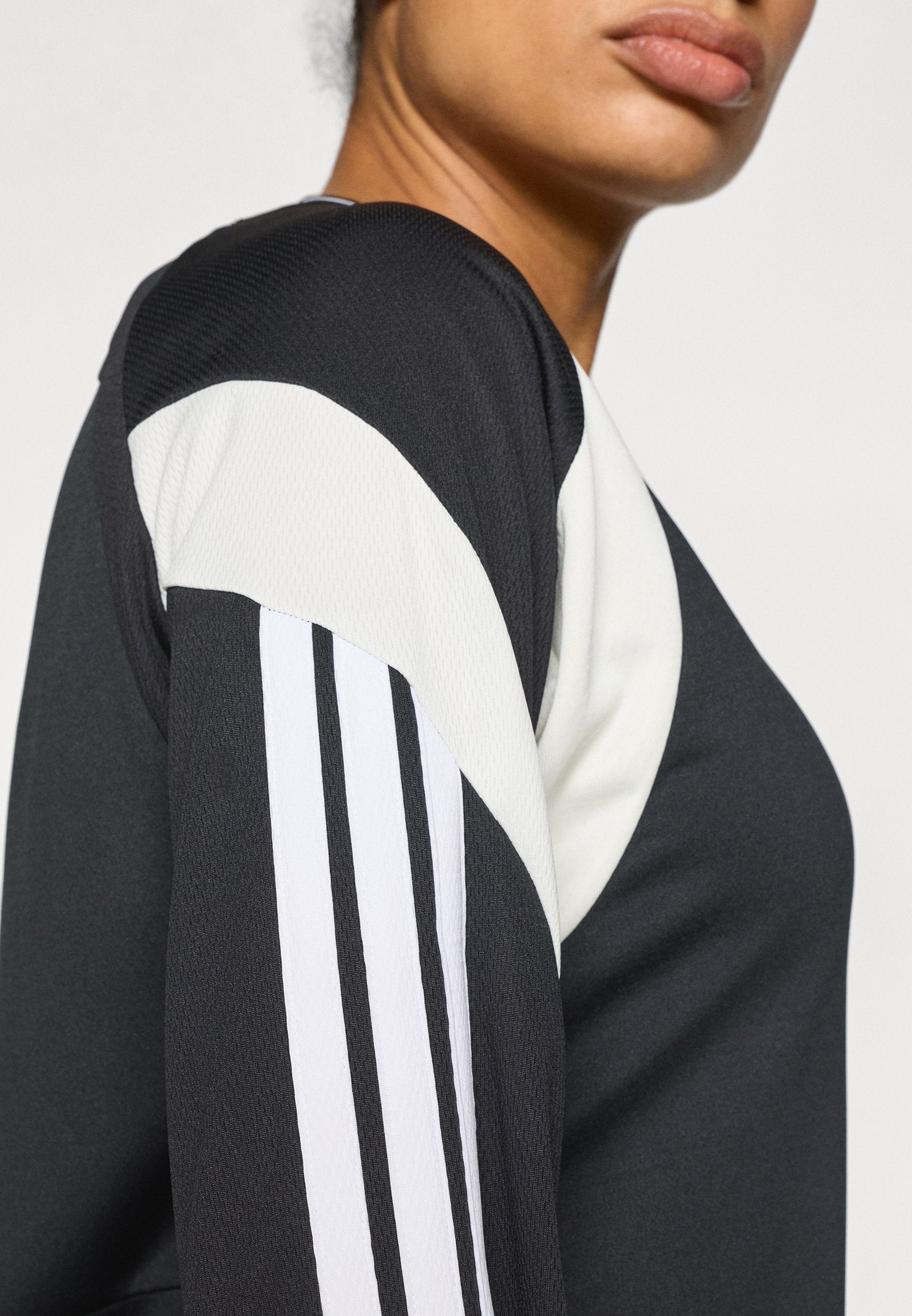 adidas Sportswear HOUSE OF TIRO