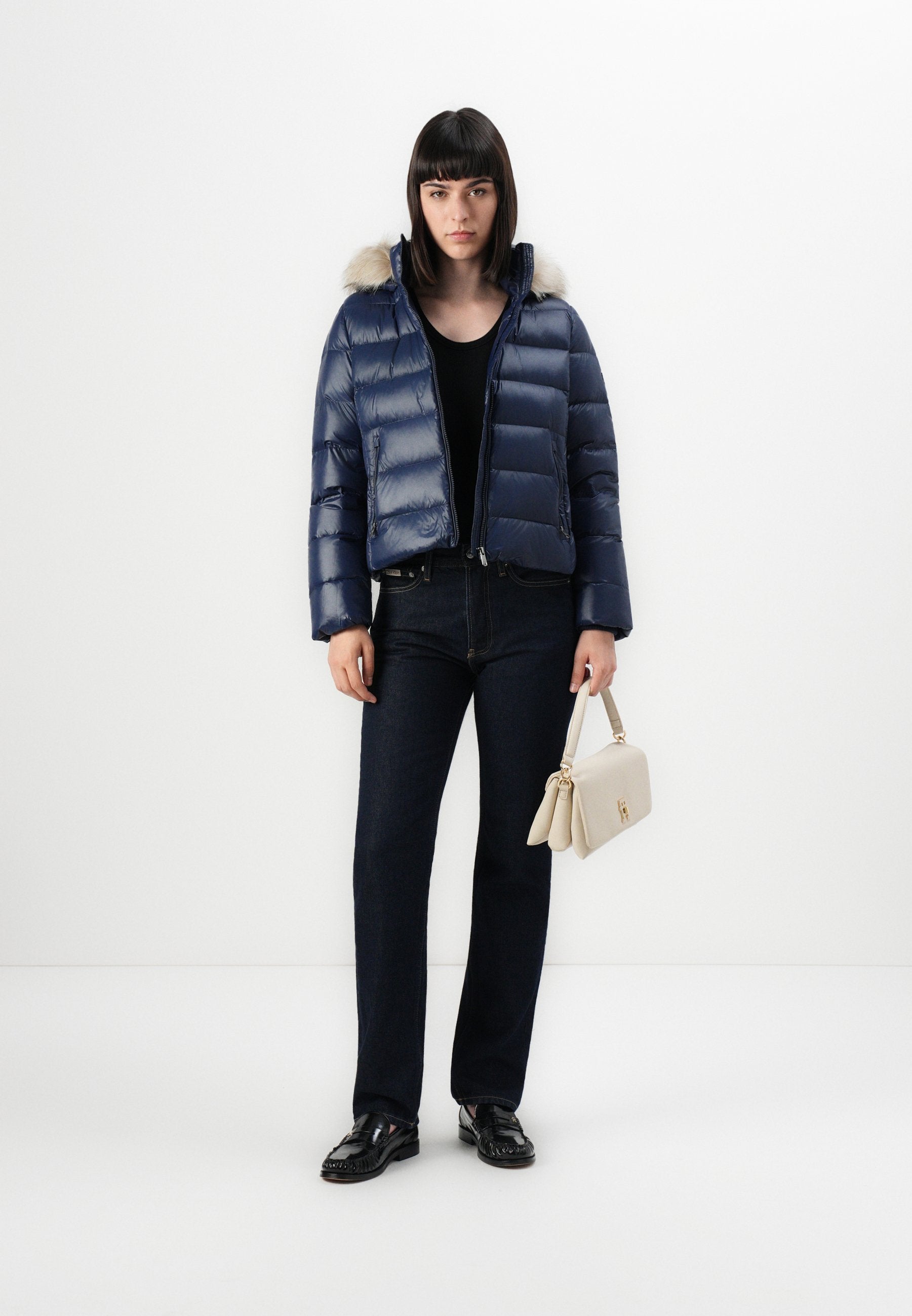 GLOSS JACKET Media 2