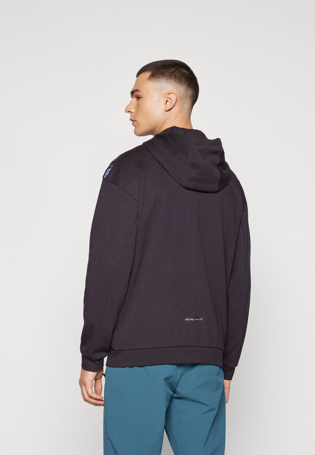 NATURAL VENTUS7 HOODIE  Media 4