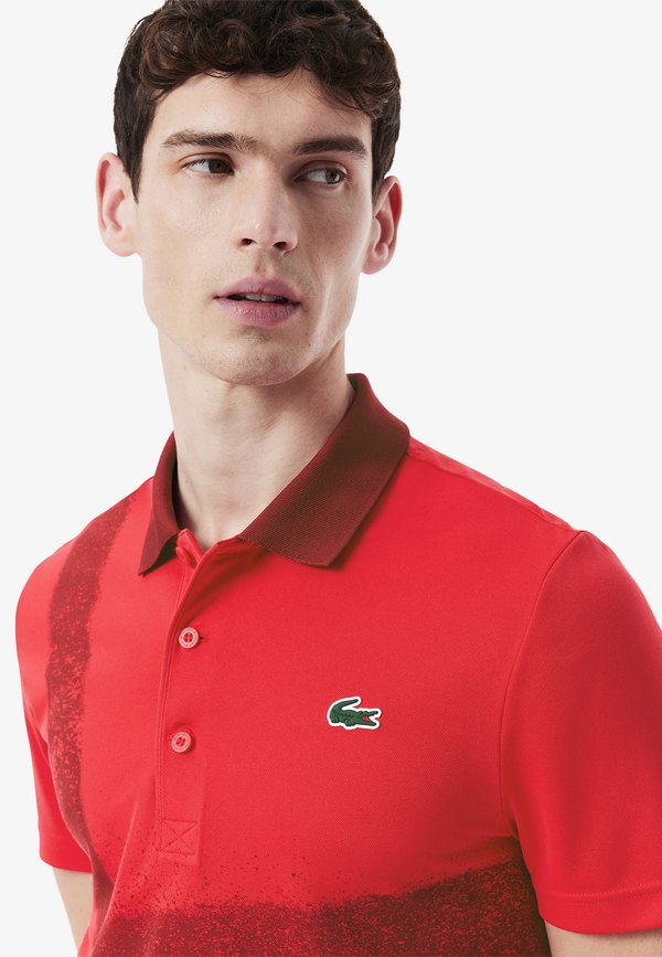 Lacoste Sport