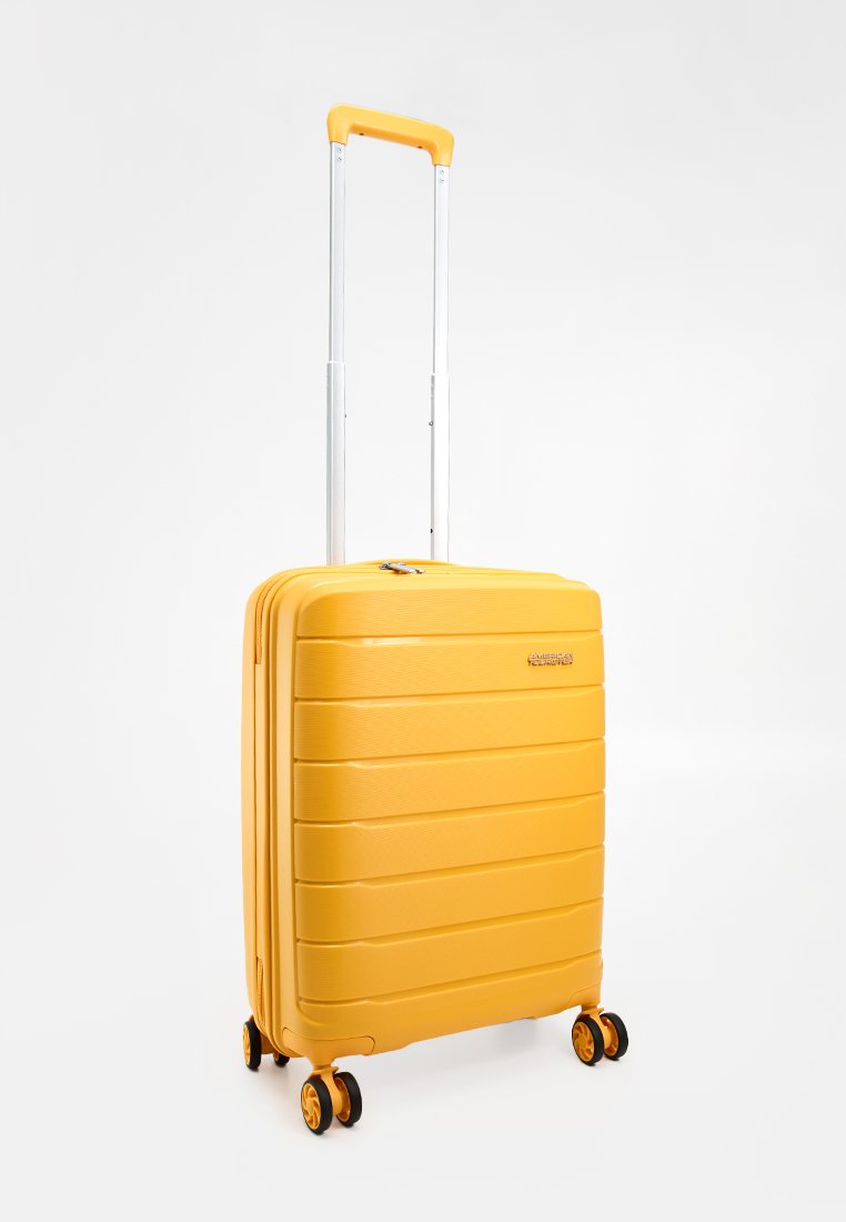 American Tourister SPINNER