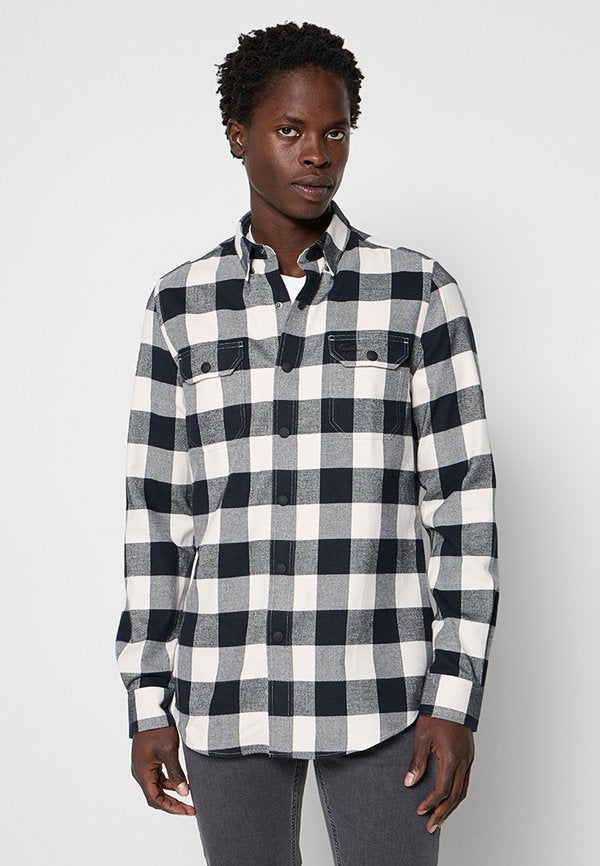 Lacoste SLIM FIT