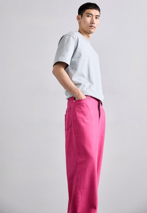 Études LOOSE PANT
