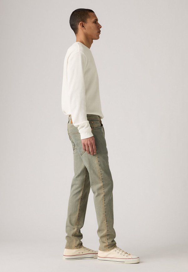 Levi's® 512® SLIM TAPER