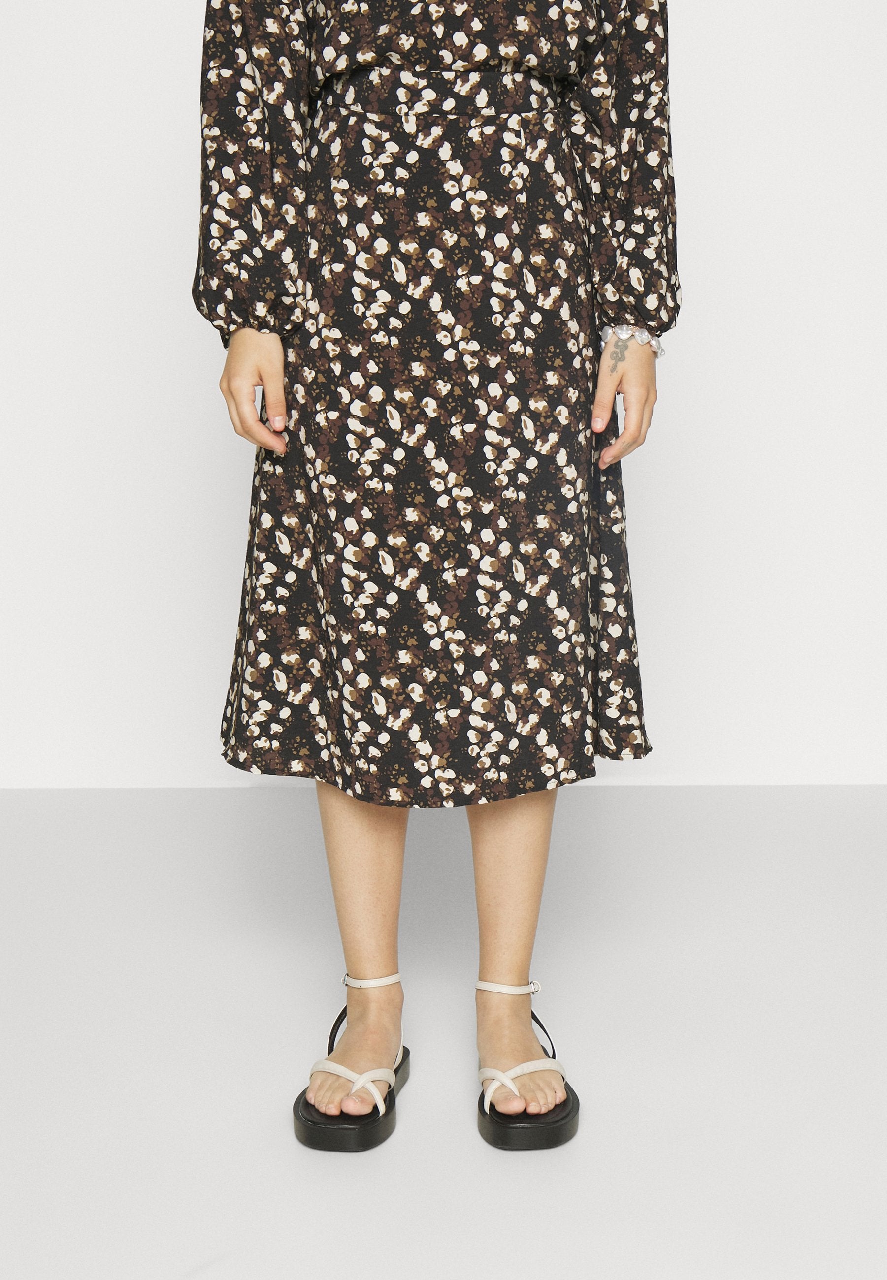 Object Petite OBJLEONORA MIDI SKIRT