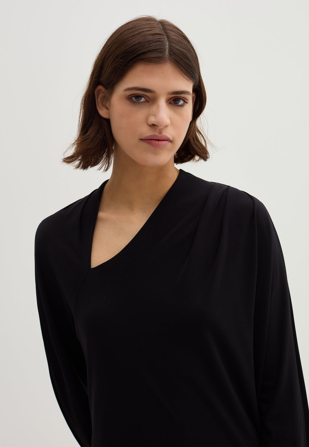 Stefanel WITH V NECK