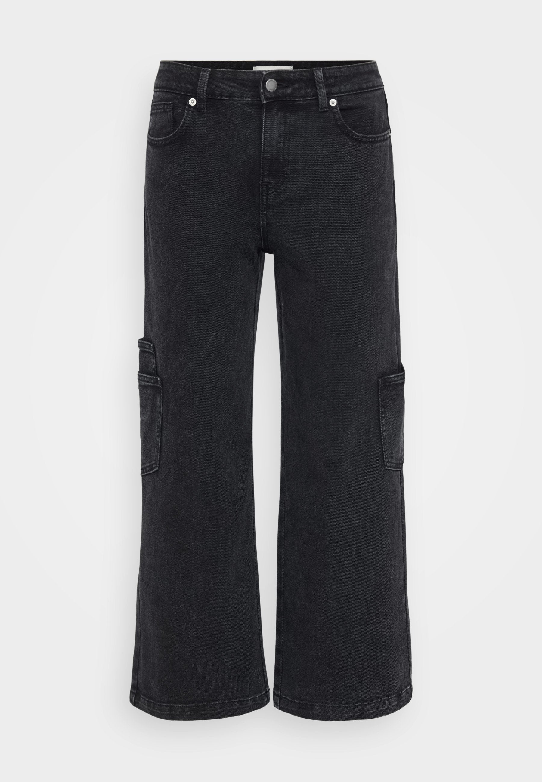 ONLKIRA CARGO Media 1