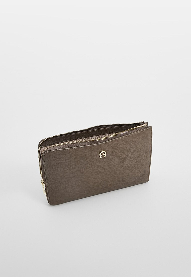AIGNER