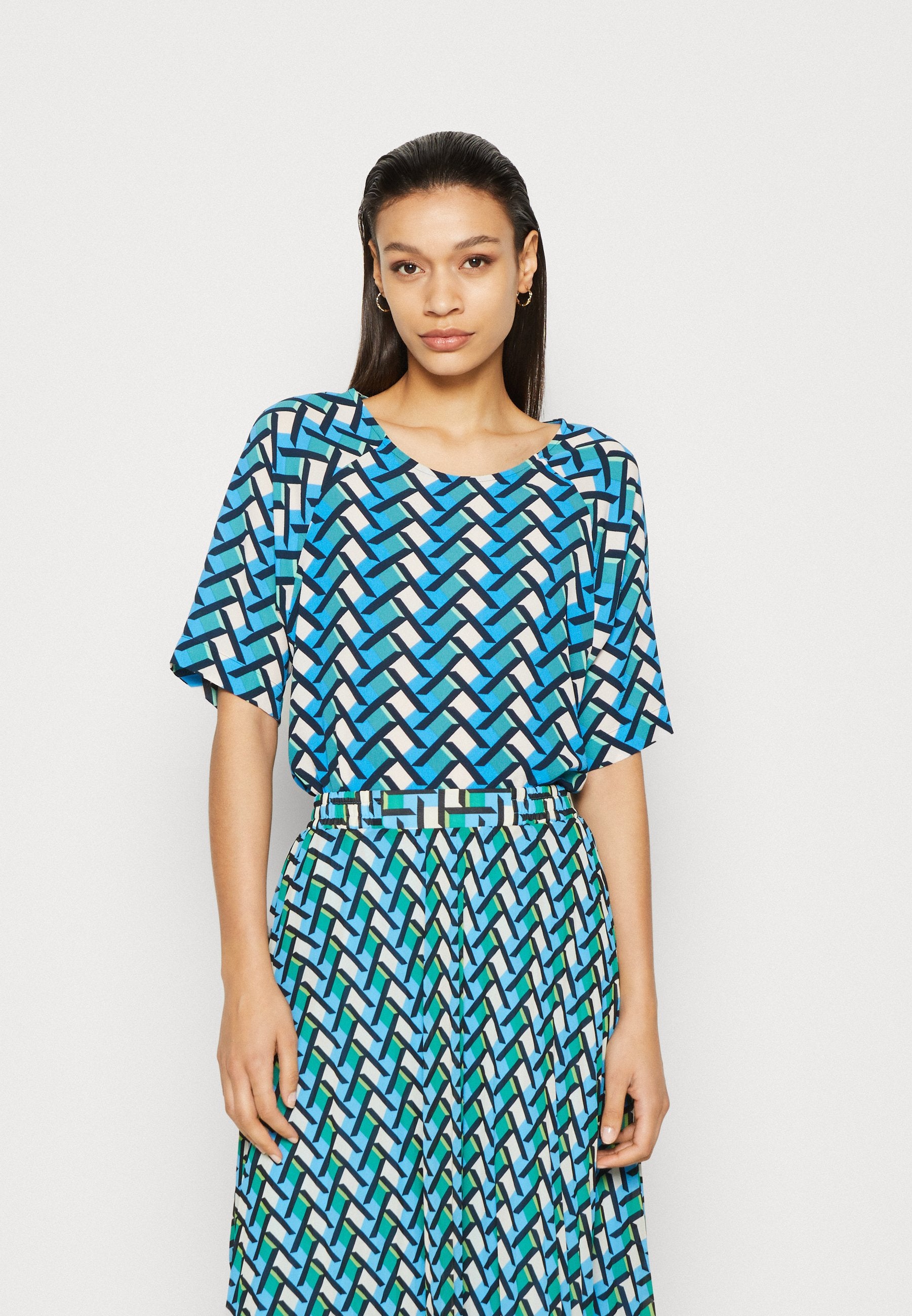Marks & Spencer TEE