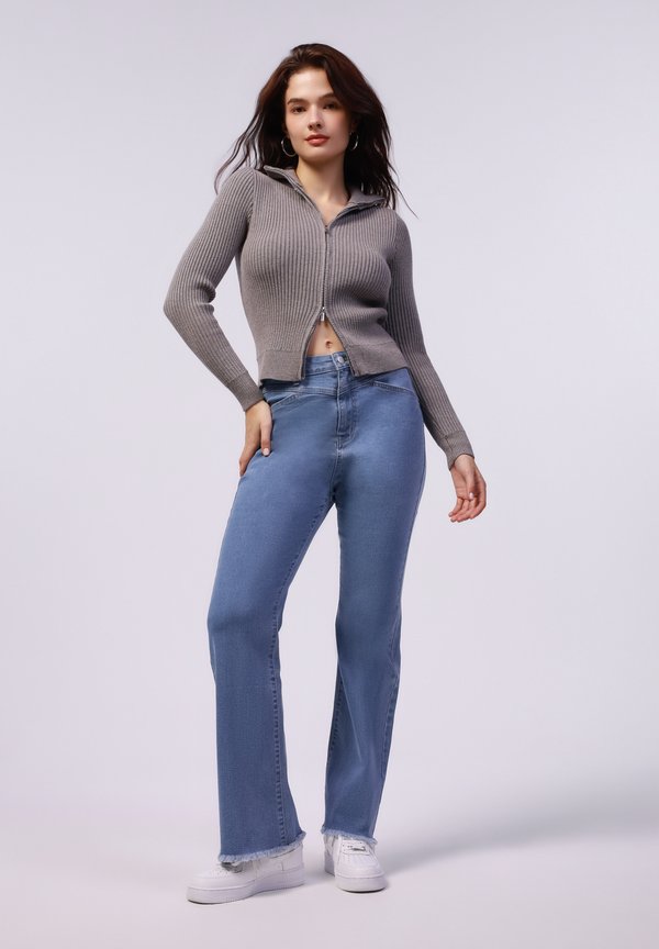 Even&Odd Tall by Zalando