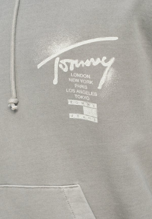 Tommy Jeans
