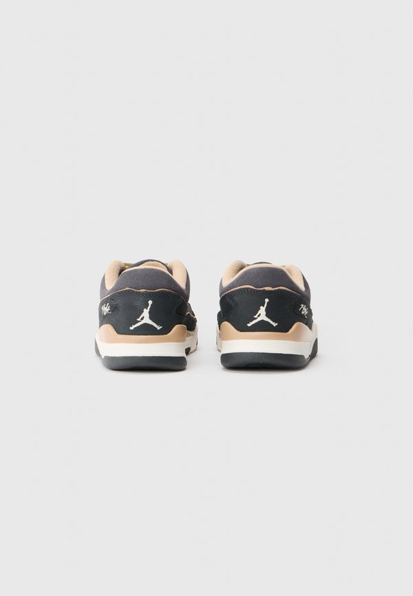 Jordan FLIGHT COURT