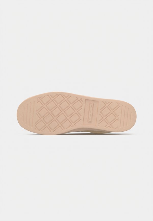 Tommy Hilfiger TH MONOGRAM METALLIC TRAINERS WITH LEATHER